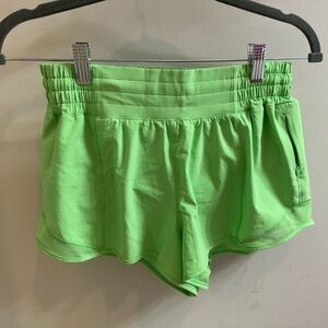 lululemon hotty hot 2.5” HR green